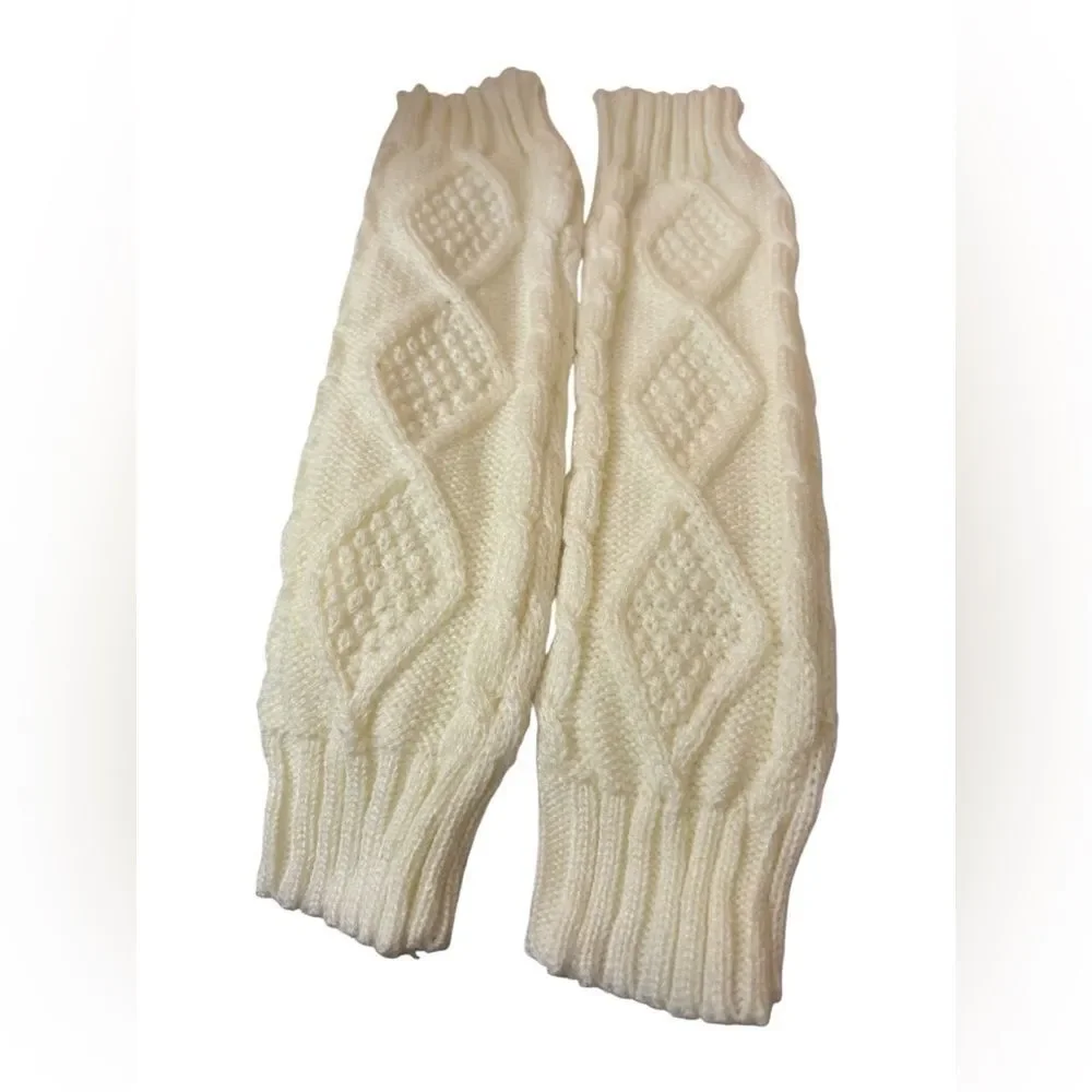 Elegant Cream‎ Cable Knit Fingerless Gloves